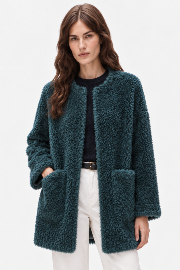 Luxurious soft shearling fur coat