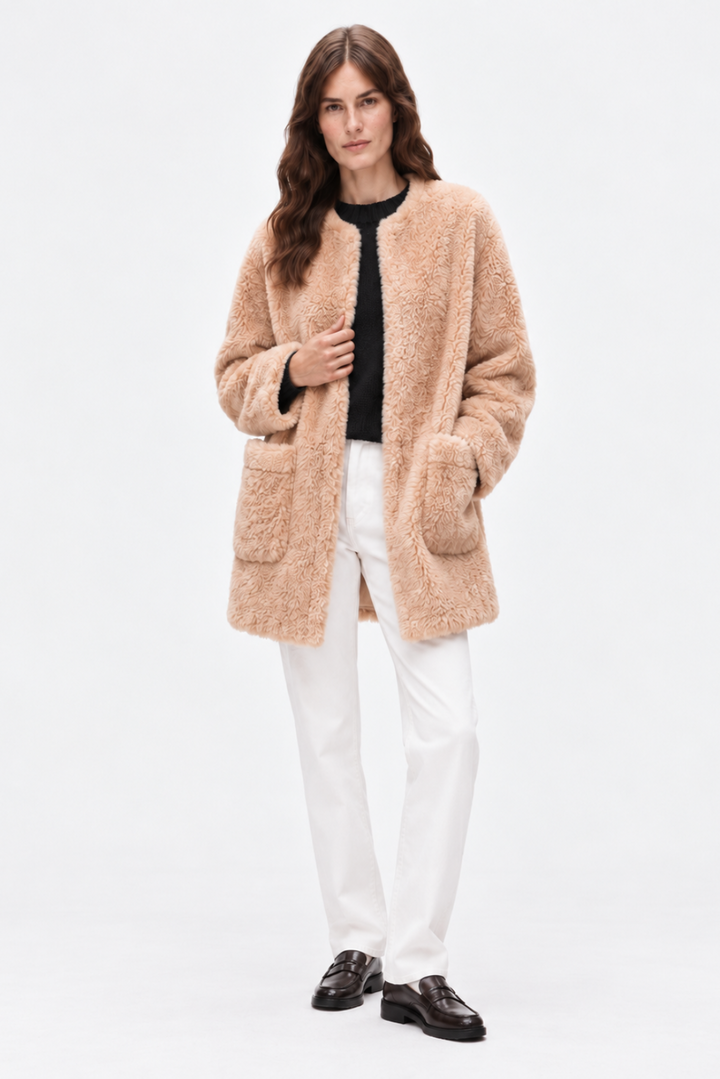 Luxurious soft shearling fur coat