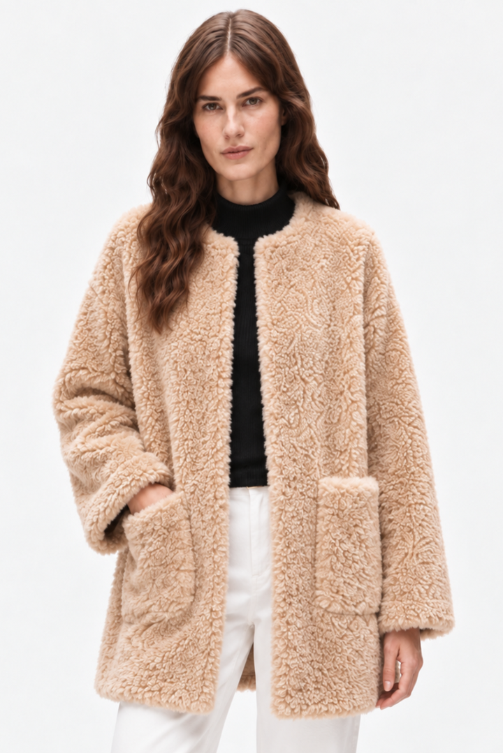 Luxurious soft shearling fur coat