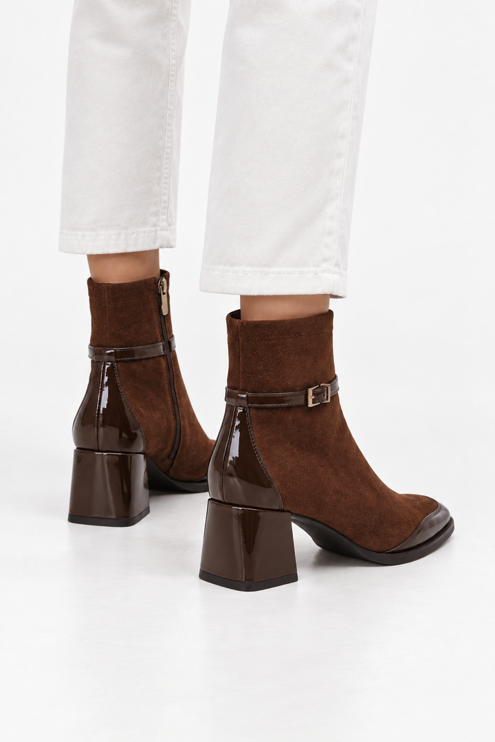 Suede square-toe buckle boots