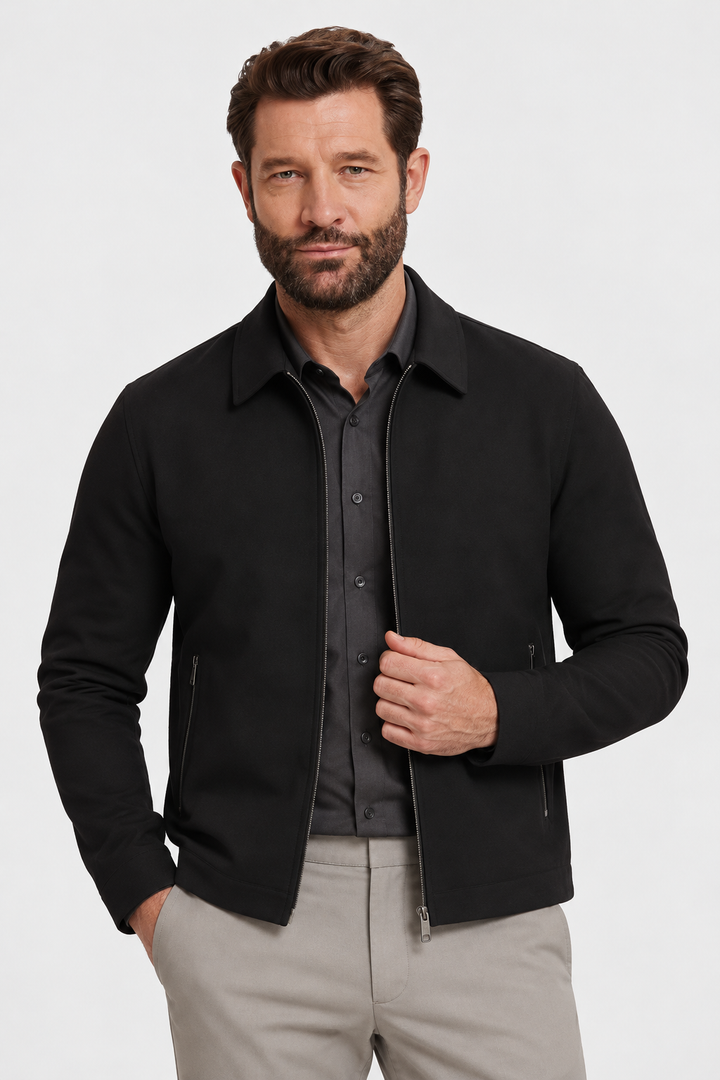 Lightweight Jacket – Pointed Collar & Light Wind Coverage