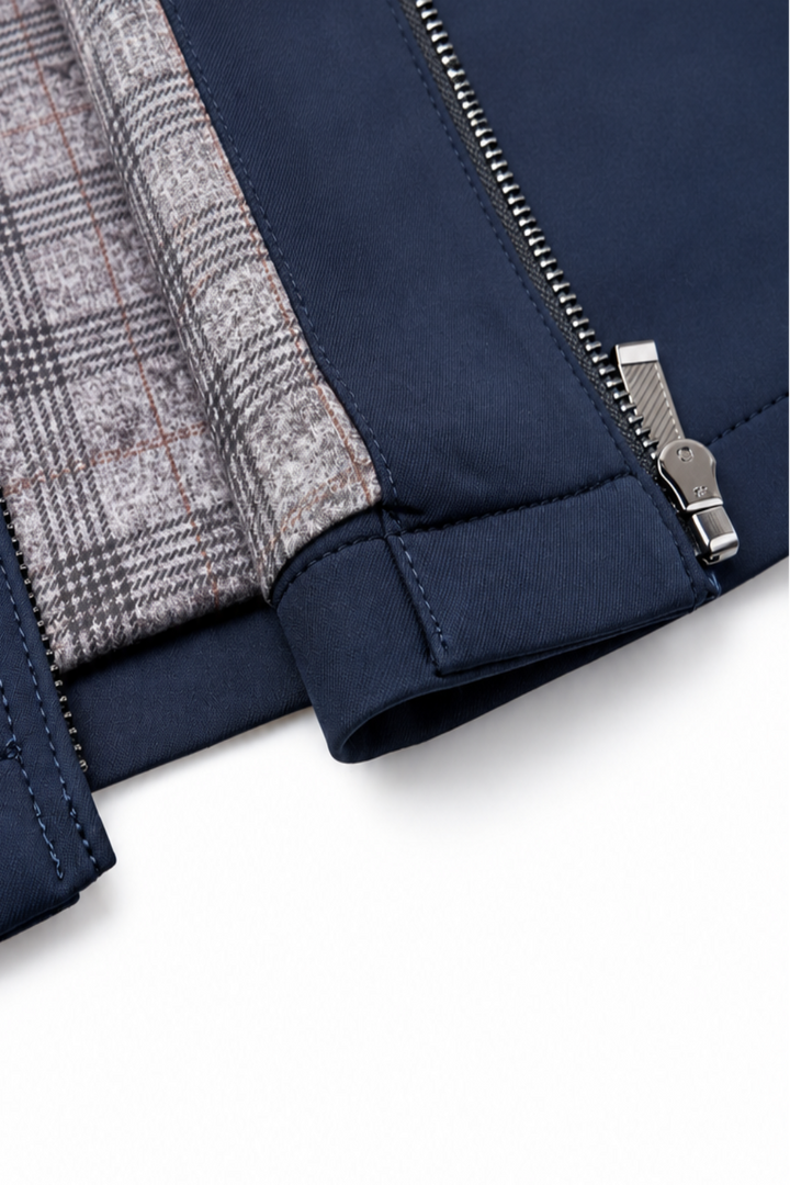 Lightweight Jacket – Pointed Collar & Light Wind Coverage
