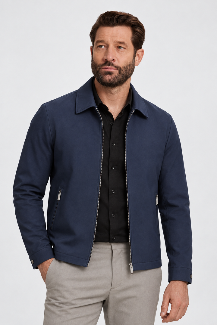 Lightweight Jacket – Pointed Collar & Light Wind Coverage