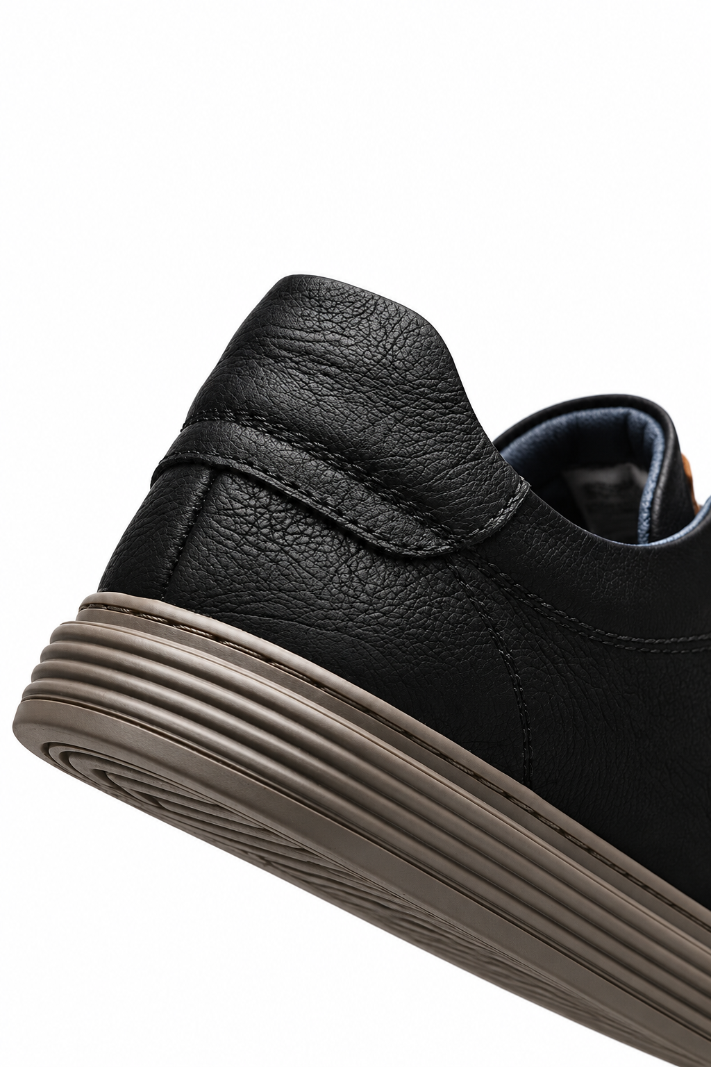 Low-Top Sneakers – Textured Upper & Cushioned Footbed