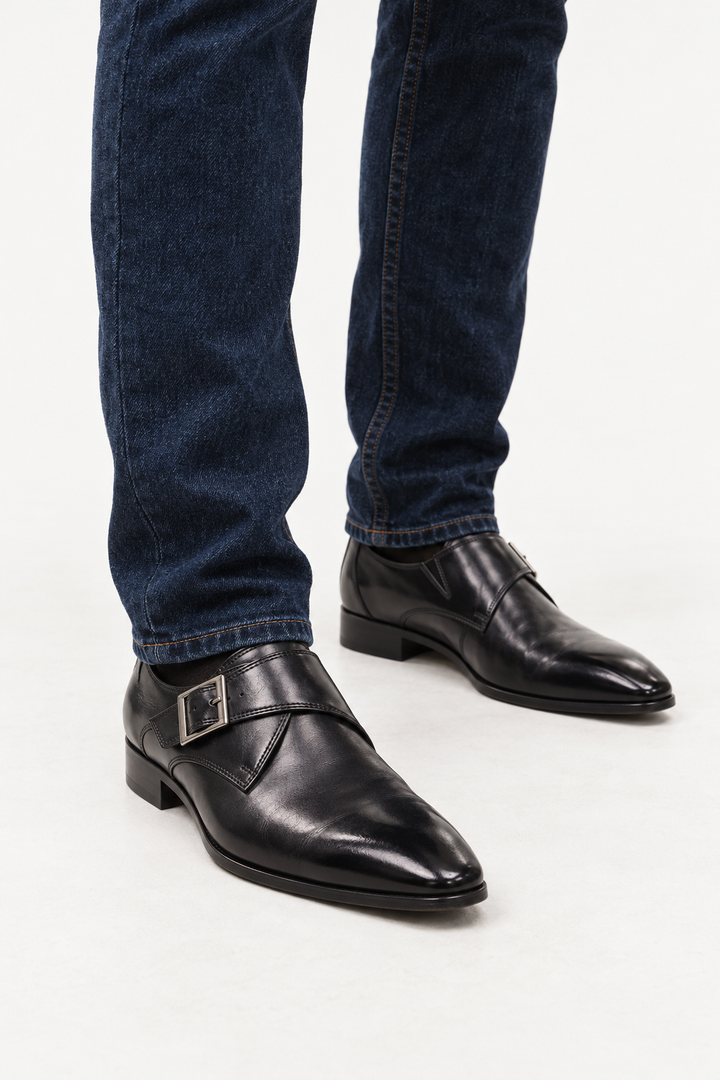Monk Strap Shoes – Single Buckle & Adjustable Foot Fit