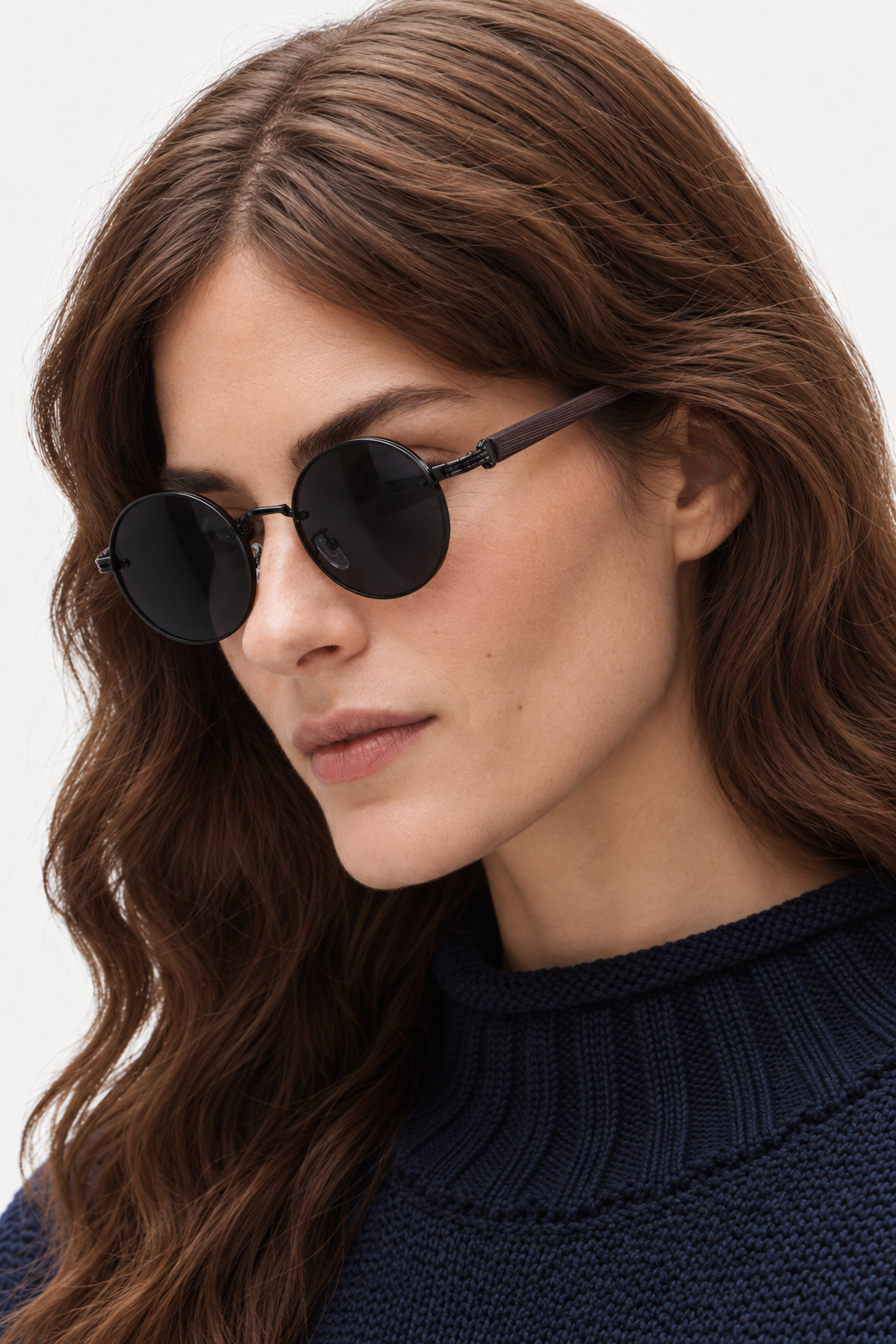 Round Sunglasses – Slim Frame & UV400 Eye Protection