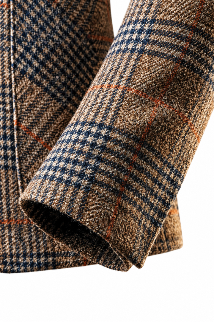Wool-Blend Blazer – Tailored Seams & Shape Support