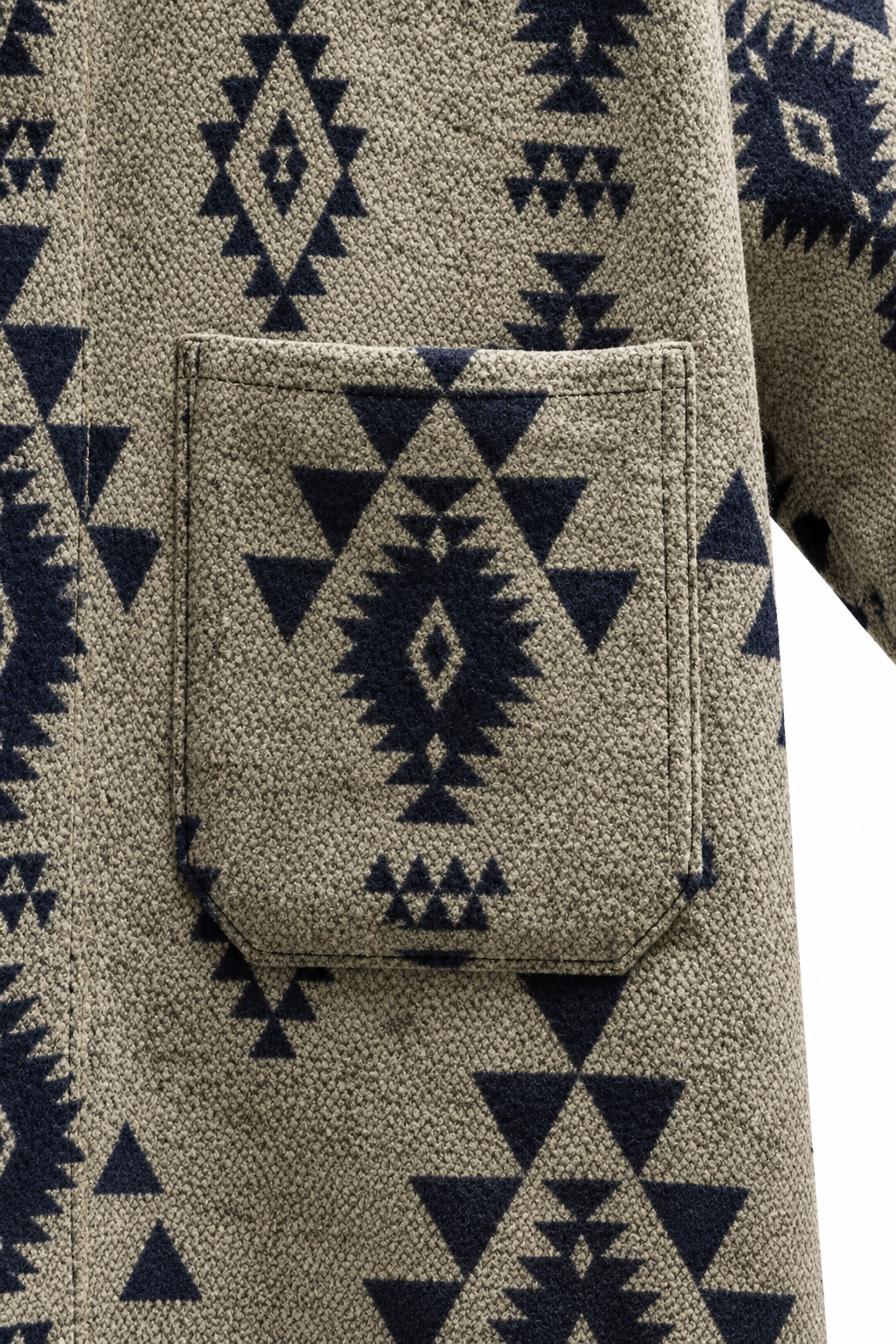 Wool-Blend Jacket – Geometric Pattern & Easy Layering